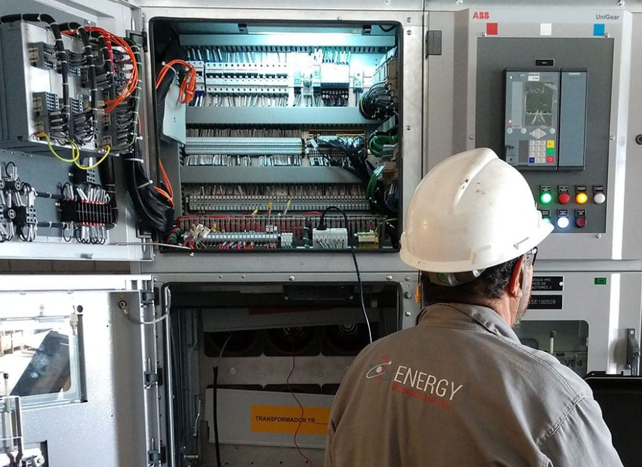 حماية نظام الطاقة: أهمية هذه الأنظمة ومتطلباتها وأهم عناصرها