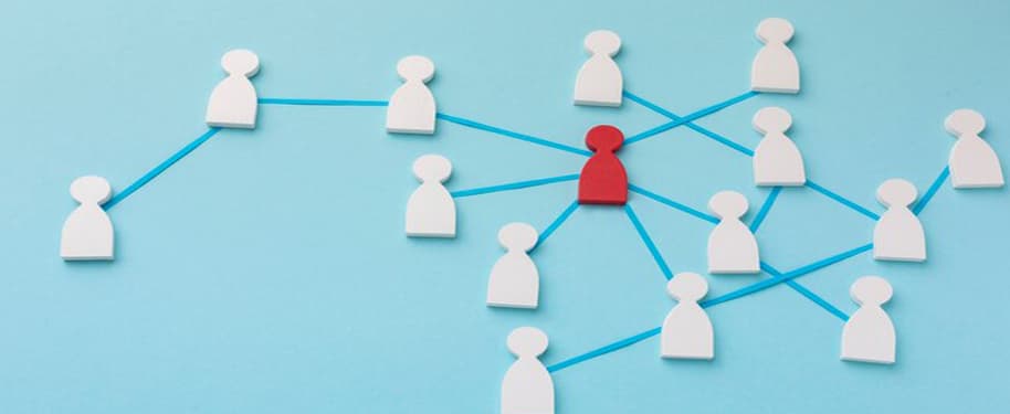 ما هي المهارات التي تكتسبها من دورات في العلاقات العامة؟