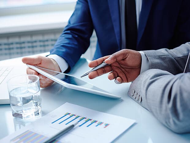 إعداد دراسات الجدوى وتحليلها وتقييمها