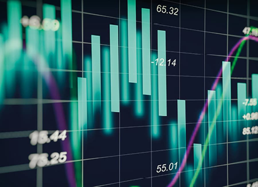 تحليل البيانات المالية: كيف يمكن استخدام الذكاء الاصطناعي والتعلم الآلي لتحسين تحليل البيانات المالية؟