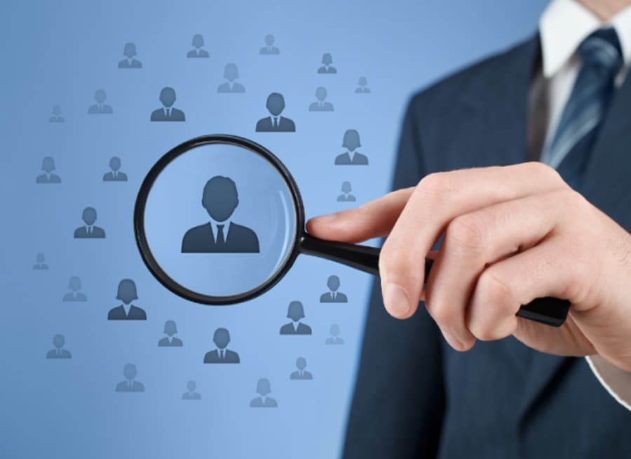 كيفية استخدام البيانات في التوظيف الذكي لاختيار أفضل المرشحين