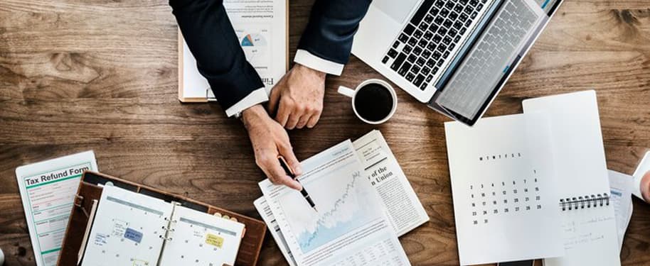 دورات ادارة اعمال: استثمار في مستقبل مهني واعد