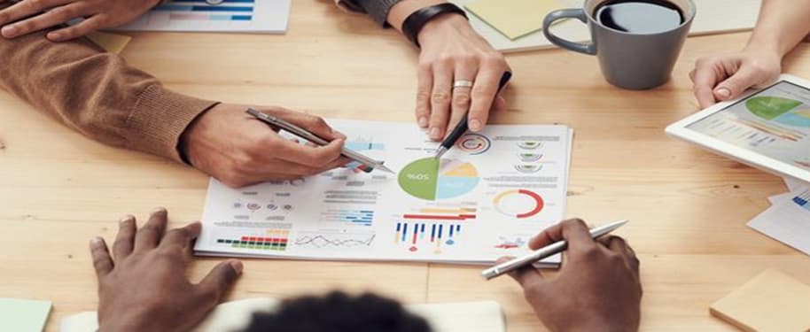 أساسيات التسويق الاستراتيجي: كيفية بناء خطط تسويقية ناجحة