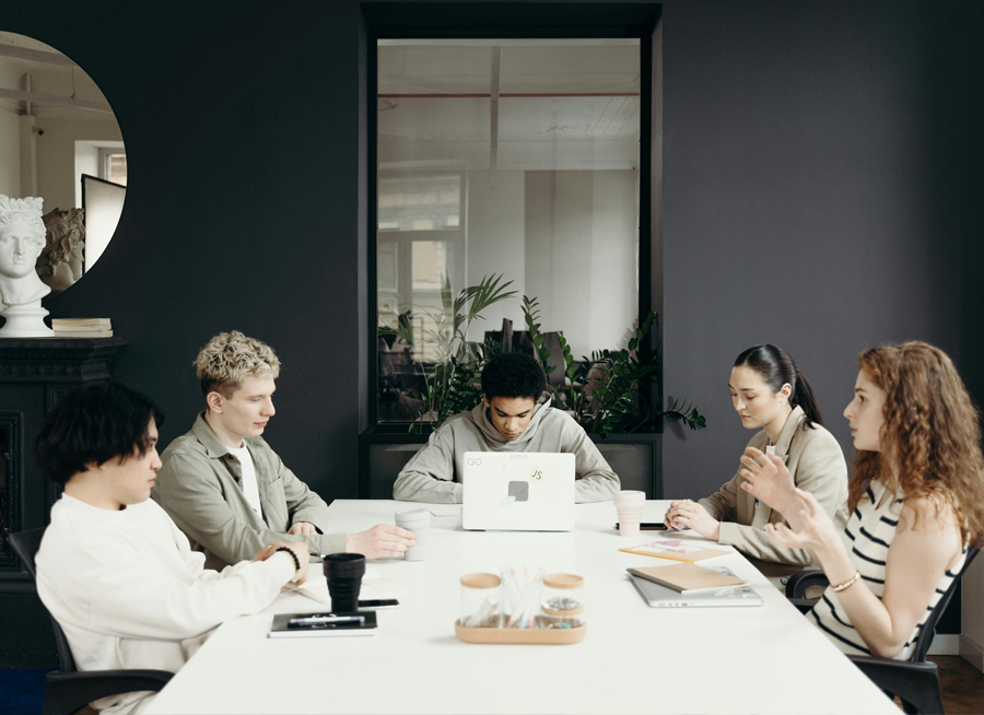 ما هو سكرم؟ منهجية العمل الرشيق التي تغيّر طريقة إدارة المشاريع