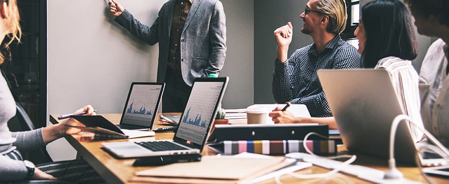 أبرز اسماء دورات تدريبية في الادارة لعام 2024