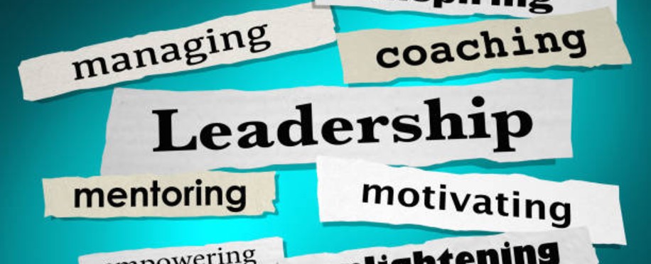 تنمية مهارات القيادة في عصر الذكاء: القائد الذي لا يُستبدل