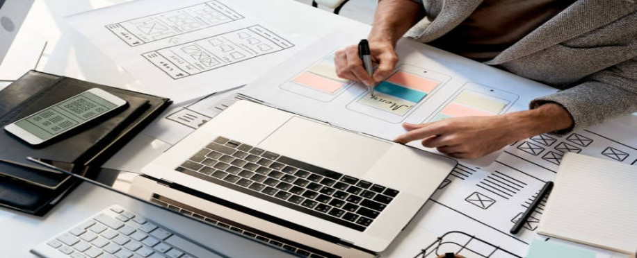 لماذا تعتبر دورة إدارة مشاريع استثماراً حقيقياً للشركات