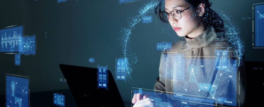 دورات التسويق الرقمي في دبي: إعلانك لا يفشل إذا كان خلفه تفكير صحيح