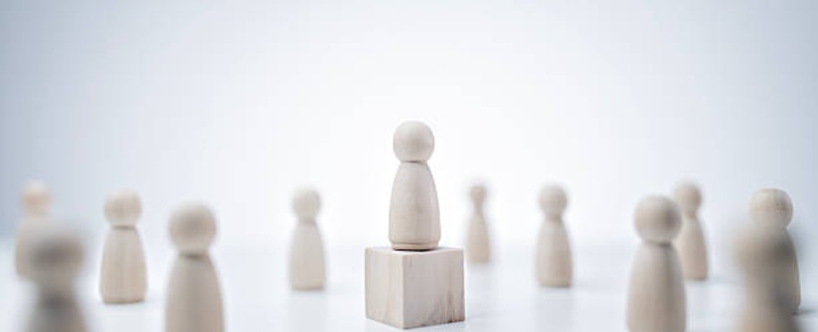 أهمية استراتيجيات الموارد البشرية في المؤسسات