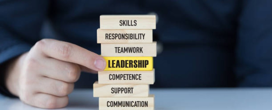 ما هي مهارات القيادة الحديثة التي يحتاجها المديرون في 2026؟