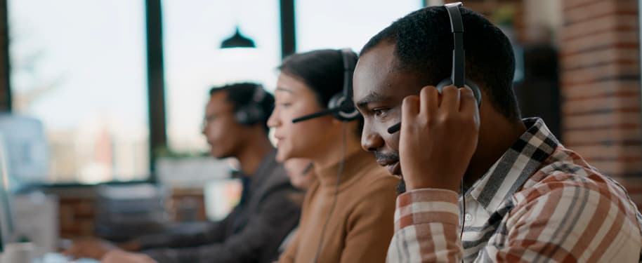 كورس خدمة العملاء: تطوير مهارات الاستجابة والتواصل الفعّال مع العملاء