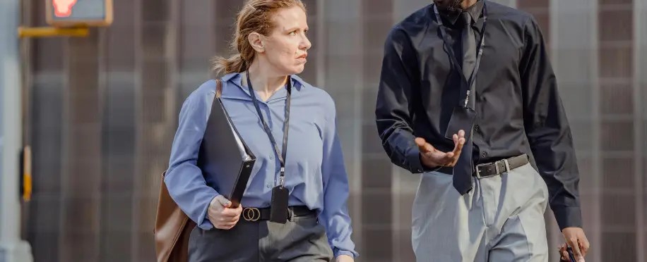 لماذا لا تسعى لاكتساب اهم صفات المدير الناجح في عالم الأعمال المتغير بسرعة؟