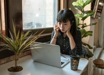 الموارد البشرية في دبي: أسرار تطوير الكفاءات العربية