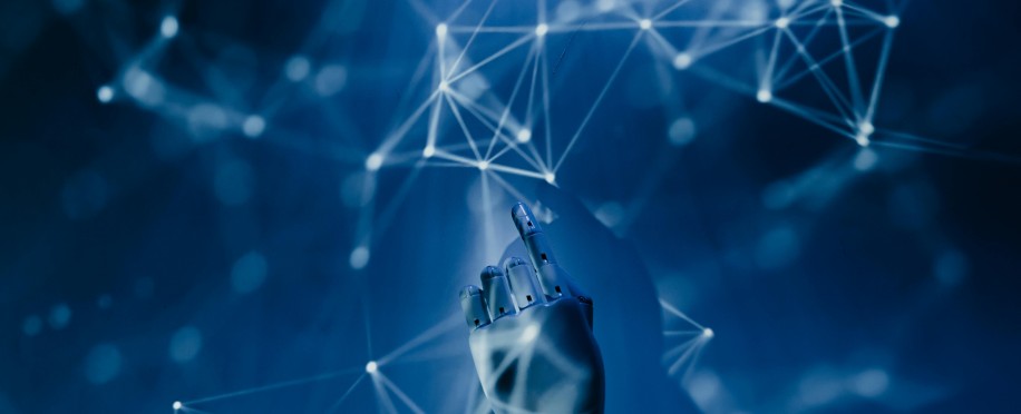 هل يمكن لدورات الذكاء الاصطناعي في دبي أن تغيّر مسارك المهني؟