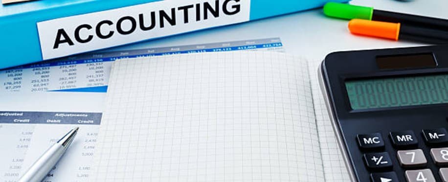 دورات المالية والمحاسبة في دبي: أرقام أكثر ذكاءً… أخطاء أقل